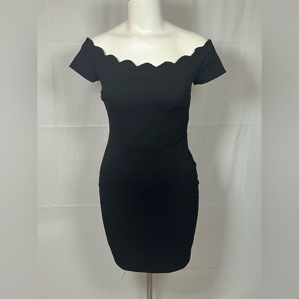 B Darlin Black Scalloped Off The Shoulder Mini Dress Sz 7/8